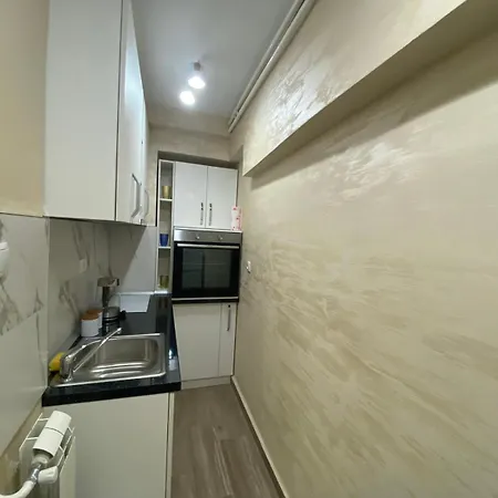 Daca 2 Apartamento Belgrado